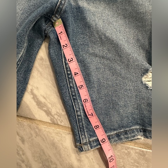 Hollister Mens Loose Fit  Blue Denim Shorts Size 34W Preowned - Picture 4 of 6